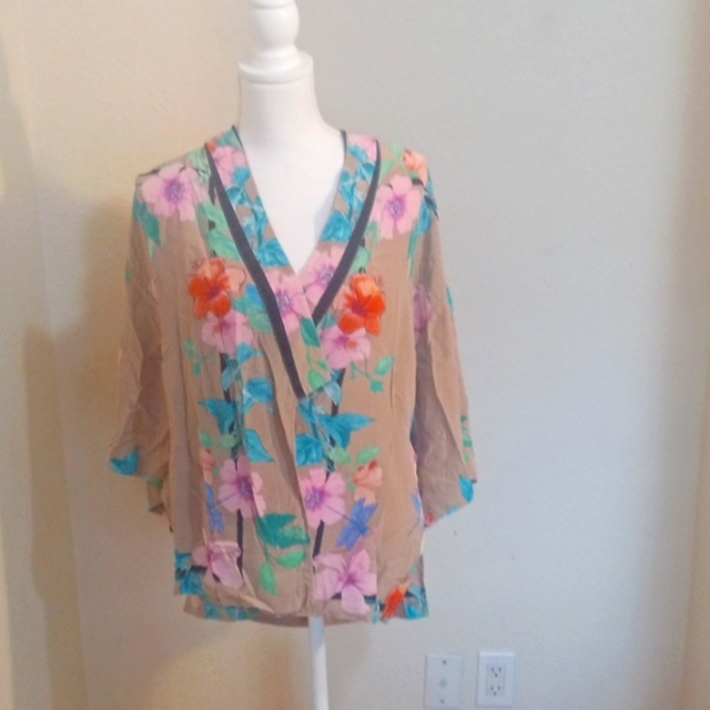 Tracy Reese Hawaiian print silk short kimono